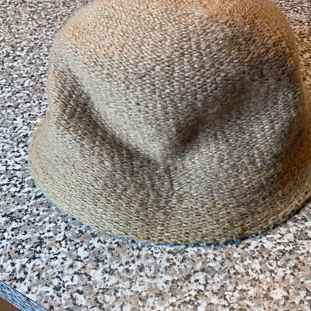 Vintage Field Manor tan winter bucket hat